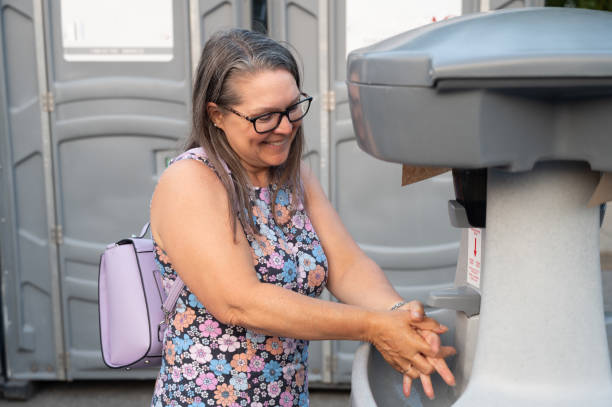 Affordable portable toilet rental in California City, CA
